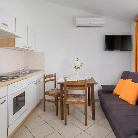 Family-friendly With Swimming Pool Valkarin, - 24238 *