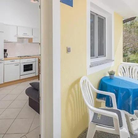 公寓 Family-friendly With Swimming Pool Valkarin, - 24238 *